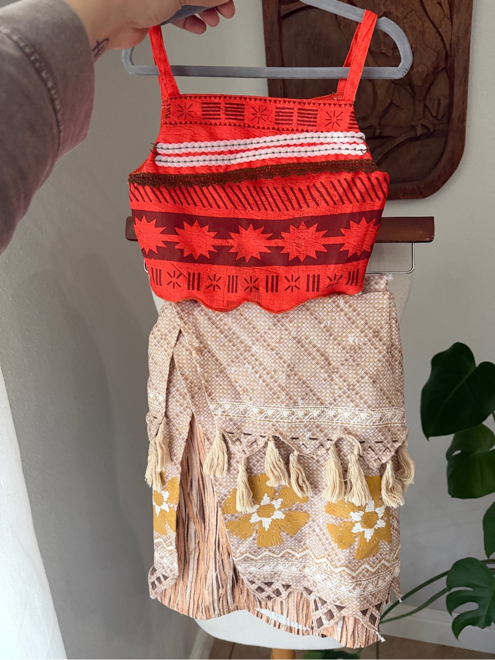 Disney Store Moana Two-Piece Costume Top & Skirt Girls Size 4